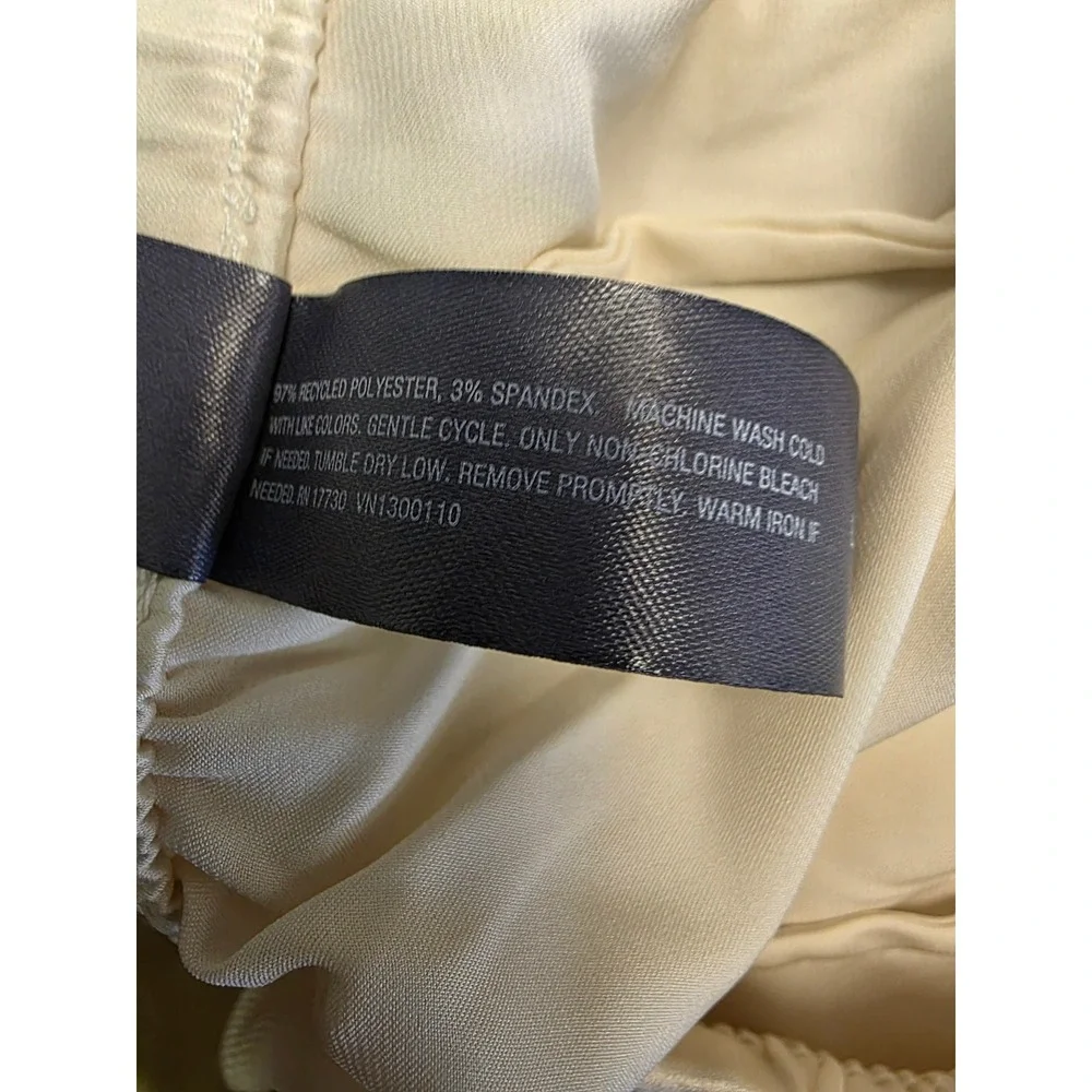 Auden Luxury Collection Women Satin Sleep Shorts Cream‎ White Size Large